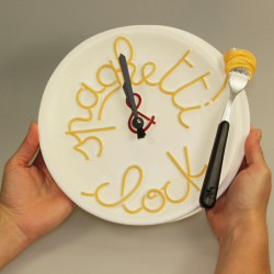 Horloge murale originale spaghettis clock