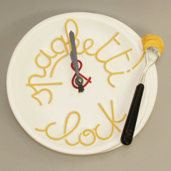 Horloge murale originale spaghettis clock