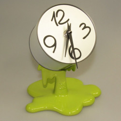 Horloge de table originale pot de peinture vert