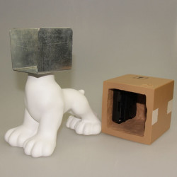 Horloge de table chien tête cube carton