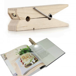 Lampe veilleuse pour livre façon pince à linge Kikkerland