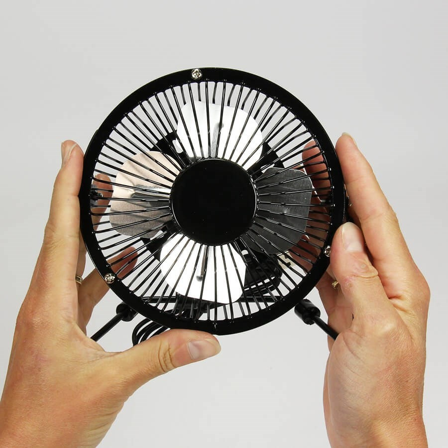 Petit ventilateur de bureau USB Kikkerland noir