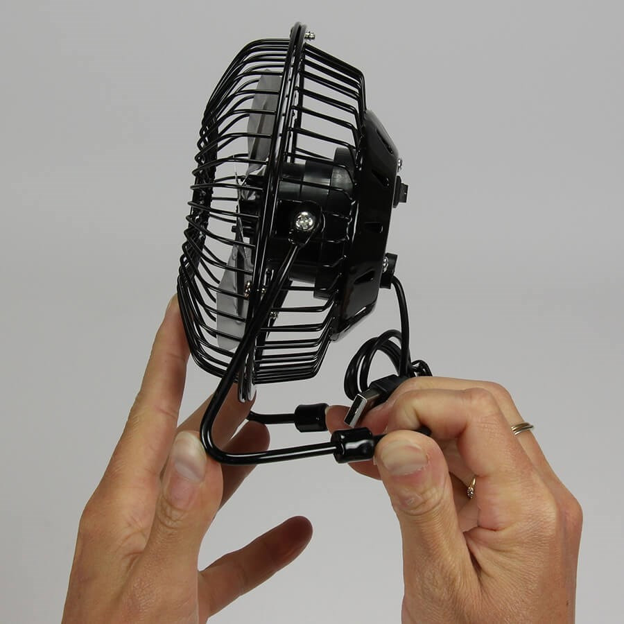 Petit ventilateur de bureau USB Kikkerland noir