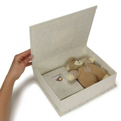 Boîte coffret cadeau de naissance avec peluche et album photo