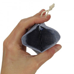 Petit sac pochette cadeau en tissu façon jean avec lien de fermeture