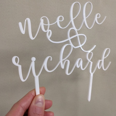 Cake topper doré avec prénoms, écriture manuscrite - Print Your Love