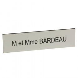 Plaque nom pour boîte aux lettres personnalisée