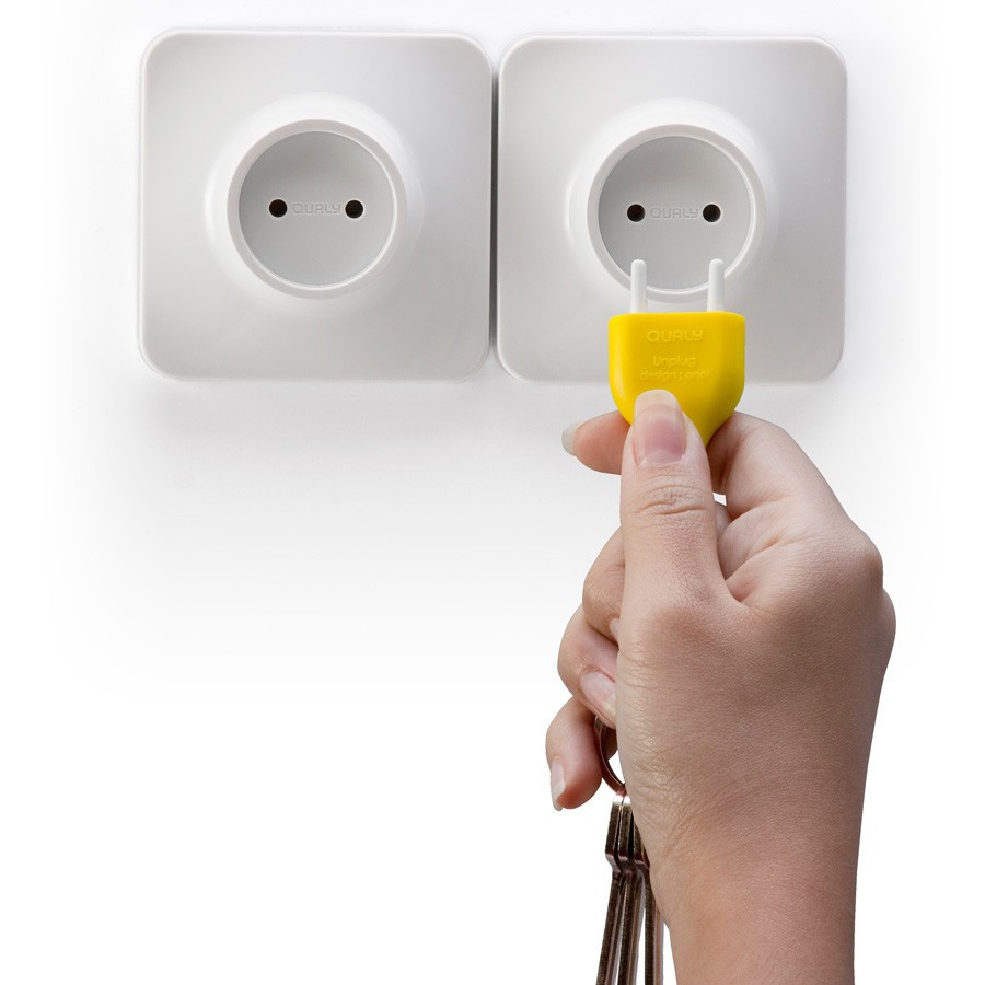 Range porte clés mural Prise de courant Unplug Qualy jaune Range porte clés mural Prise de courant Unplug Qualy jaune