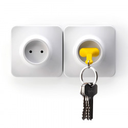 Range porte clés mural Prise de courant Unplug Qualy jaune