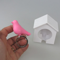 Range porte clés mural oiseau Sparrow Qualy blanc-rose