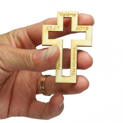 Cadeau souvenir baptême personnalisé en bois - Croix catholique