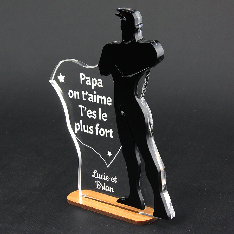 Trophée Rectangle en Verre avec Socle : Prestige en Récompense