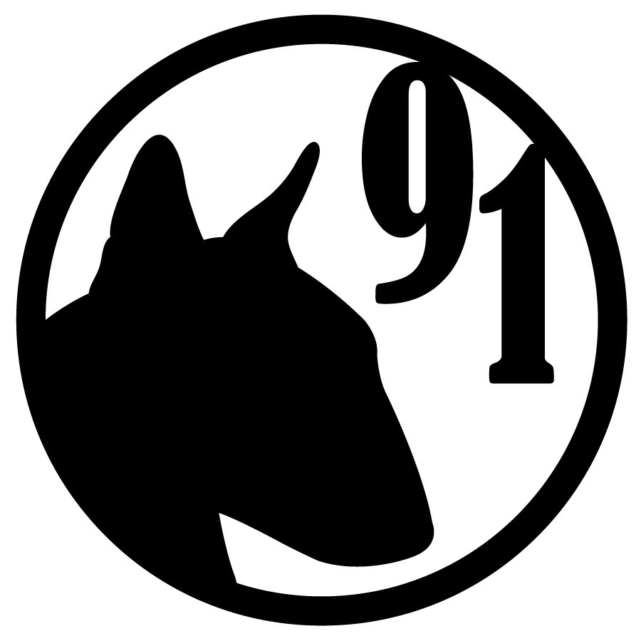 Plaque numéro de maison personnalisée originale - Bull Terrier