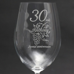 Verre gravé anniversaire en verre à 7,00 €