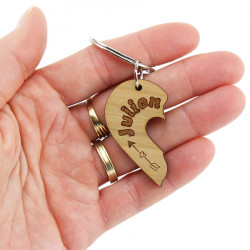 Porte clés couple gravé personnalisable - coeur à partager en 2