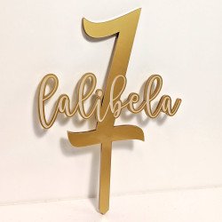 Cake topper anniversaire personnalisé en bois - chiffre 0-9 et prénom