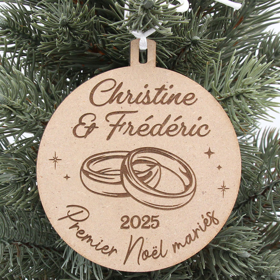 Boule de noël personnalisée couple Premier noël mariés